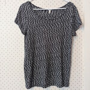 🖤 3/$25 J.Crew Top size S black gray pattern. Very Soft, comfortable, Office